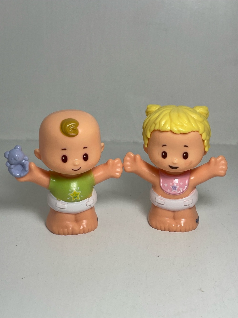 Fisher Price Little People Snuggle Cuddle Baby Figures Babies Twins Lot Of 2